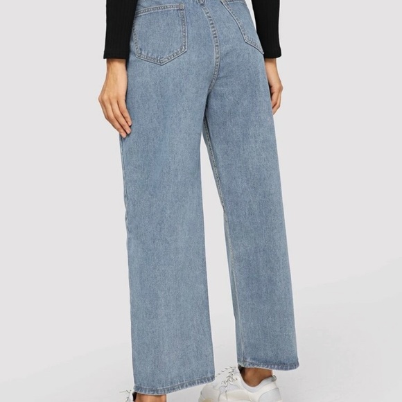 High Waisted Stitch Detail Baggy Jeans - Picture 2 of 2